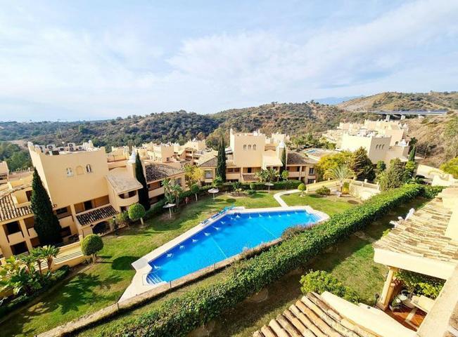 Apartamento en alquiler en Marbella, Marbella Este - Elviria photo 0