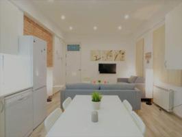 Apartamento en alquiler en Madrid, Calle de Santa Engracia, 28010 photo 0