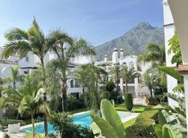 Apartamento en alquiler en Marbella, Marbella Golden Mile - Nagüeles photo 0
