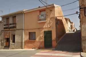 Casa en venta en Pinoso, Comunidad valenciana photo 0