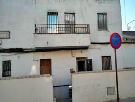 Adosada en venta en La Puebla del Río, PUEBLA DEL RÍO photo 0
