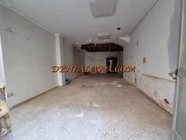 Local comercial en venta en Ondara photo 0
