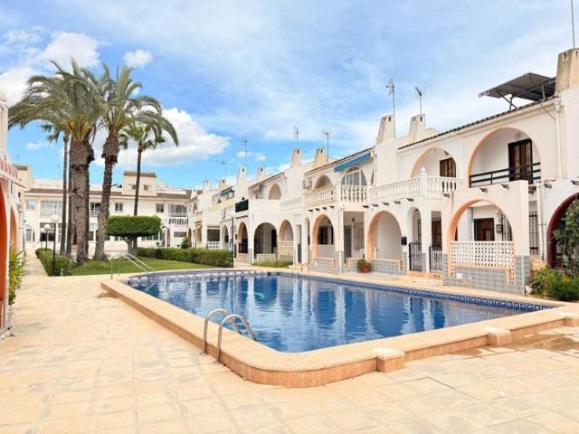 Casa en venta en Torrevieja, El Chaparral photo 0