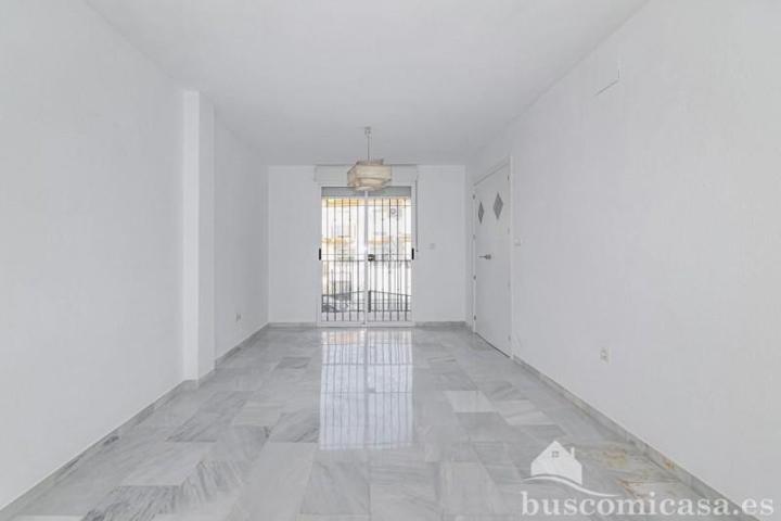 Chalet en venta en Híjar, Avenida San Miguel, 18110 photo 0