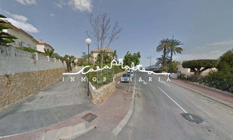 Local comercial en venta en La Nucia, La nucia photo 0