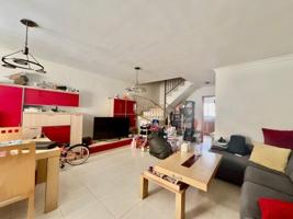Adosada en venta en Beniarbeig photo 0