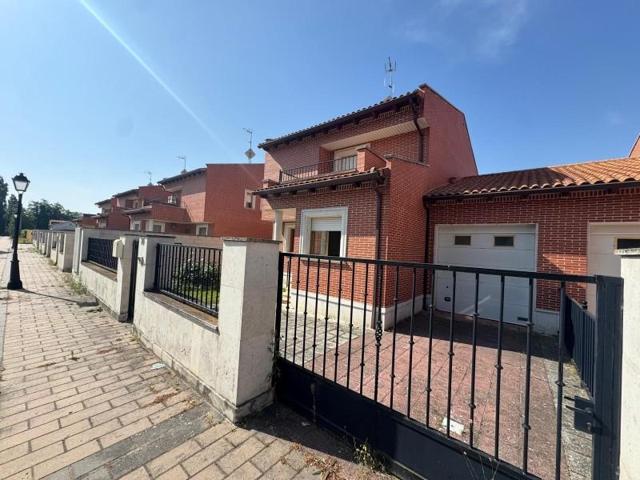 Bungalow en venta en Laguna de Duero, LAGUNA DE DUERO photo 0