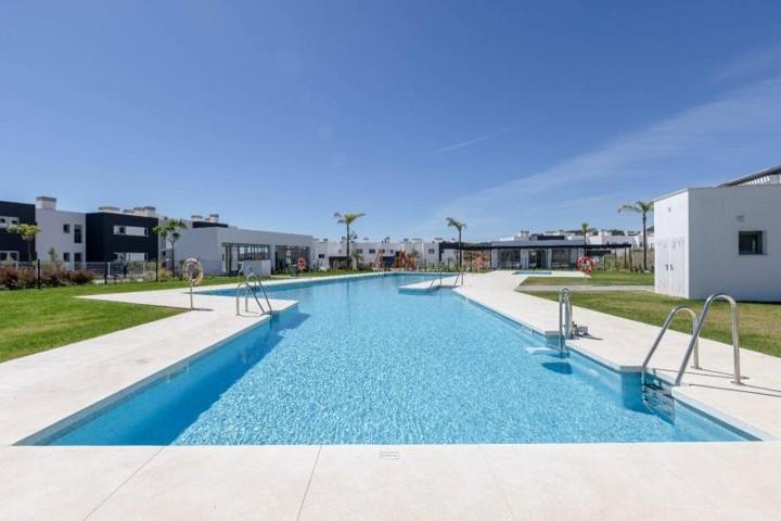 Apartamento en venta en Estepona, Valle Romano Golf photo 0