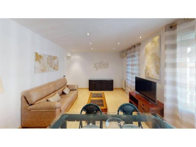 Piso en venta en Barcelona, Sant Antoni photo 0