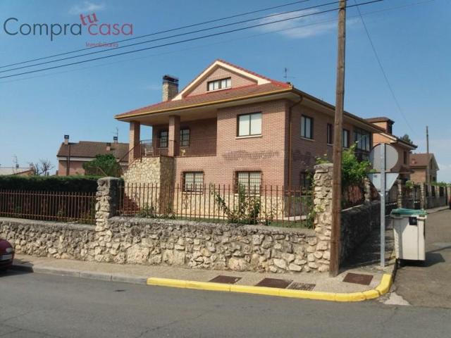 Chalet en venta en La Lastrilla, La lastrilla photo 0