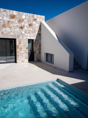 Chalet en venta en Algorfa, Comunidad valenciana photo 0