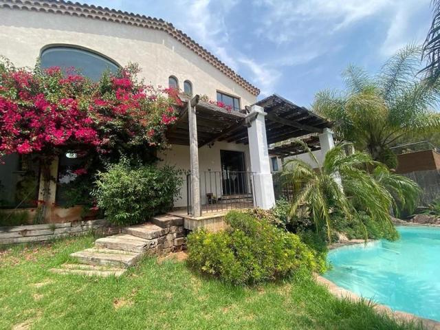 Chalet en venta en Torrent, El Vedat photo 0