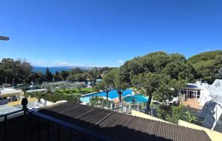 Bungalow en venta en Estepona, Puerto Estepona photo 0