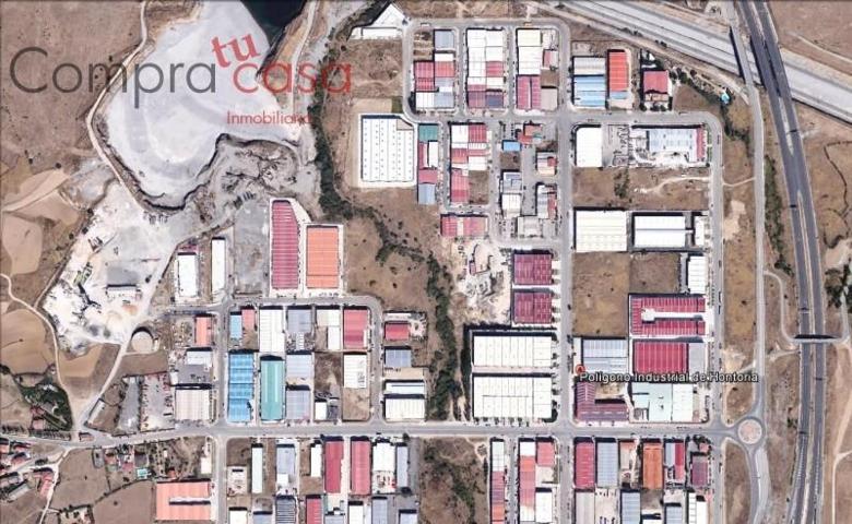 Nave industrial en venta en Segovia, Poligono de hontoria photo 0