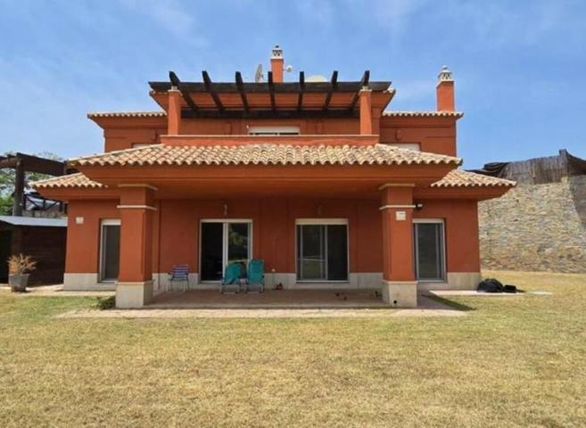 Chalet en alquiler en Marbella, Marbella Este - Santa Clara photo 0