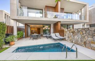 Adosada en alquiler en Marbella, Marbella Golden Mile - The Collection photo 0