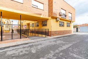 Apartamento en venta en Las Gabias, HIJAR photo 0