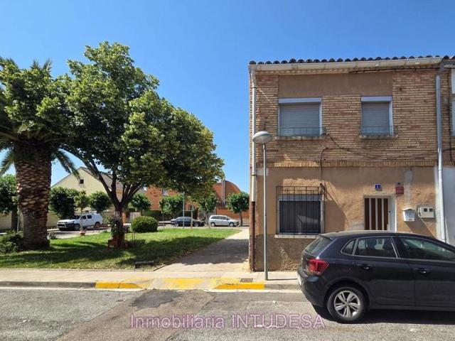 Chalet en venta en Tudela, Calle Arcas de Caltán, 31500 photo 0
