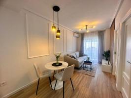 Apartamento en venta en Torrevieja, Estacion de autobuses photo 0