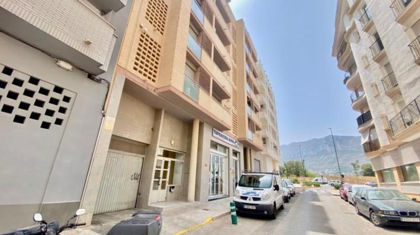 Apartamento en venta en Denia photo 0