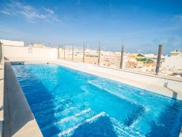 Apartamento en venta en Torrevieja, Zona Playa de los Locos photo 0