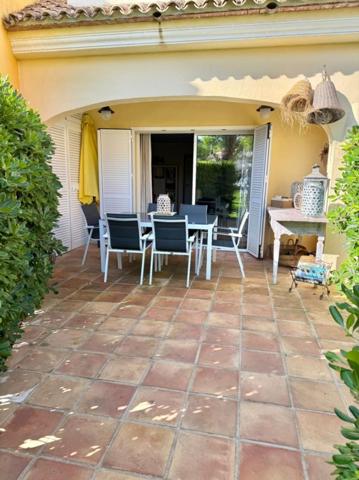 Bungalow en venta en Denia, Las Marinas (Km1 al Km 6) photo 0