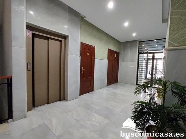 Piso en alquiler en Linares, Calle Goya, 23700 photo 0