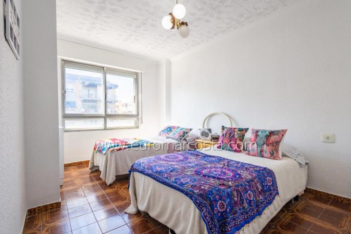 Apartamento en venta en Torrevieja, Puerto photo 0