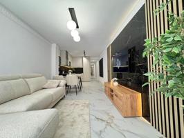 Apartamento en venta en Torrevieja photo 0