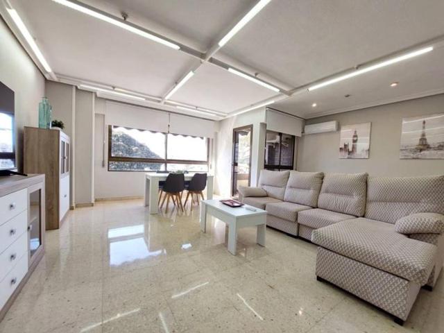 Piso en alquiler en Alicante, Ensanche-Diputación photo 0
