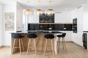 Apartamento en alquiler en Marbella, Nueva Andalucia - Los Naranjos de Marbella photo 0