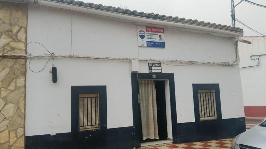 Casa en venta en Navalvillar de Pela, Extremadura photo 0