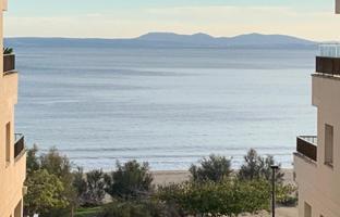 Apartamento en venta en Roses photo 0