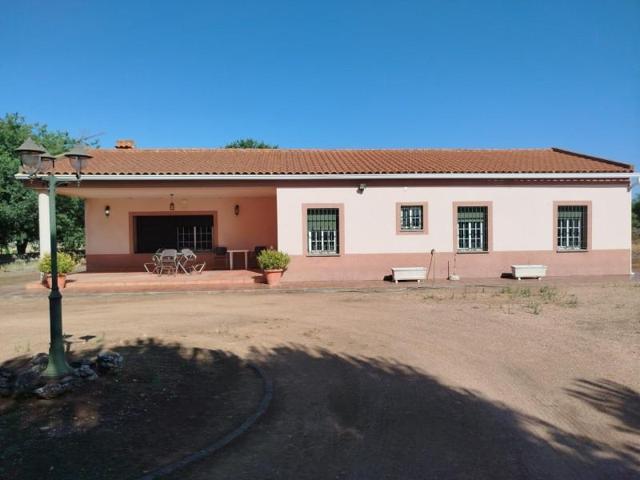 Chalet en venta en Badajoz, La Estación photo 0