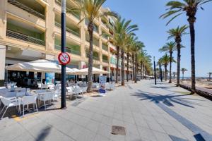 Apartamento en venta en Torrevieja photo 0