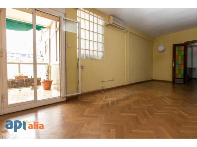 Piso en venta en Barcelona, El Fort Pienc photo 0