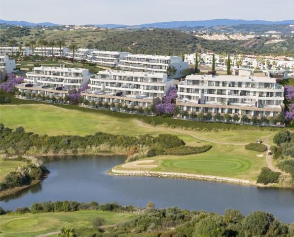 Apartamento en venta en La Línea de la Concepción, Alcaidesa photo 0