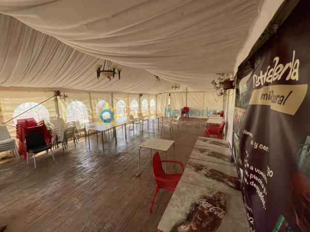 Local comercial en venta en Ador photo 0