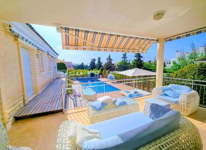 Chalet en venta en Torrevieja, Torre la mata photo 0