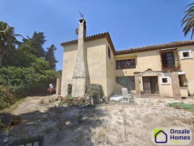 Chalet en venta en Marbella, Costa del Sol Occidental-Área de Marbella photo 0