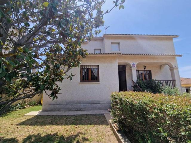 Casa en venta en Cunit, Cunit photo 0