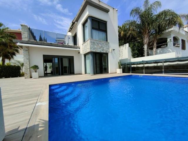 Chalet en venta en Finestrat, Balcón de finestrat photo 0