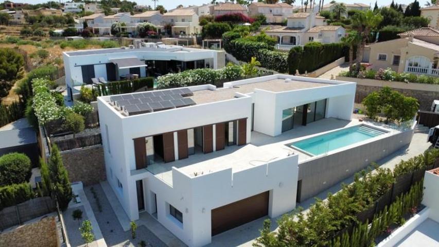 Chalet en venta en Calpe, Calalga photo 0