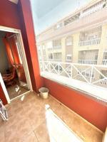 Apartamento en alquiler en Torrevieja, Centro photo 0