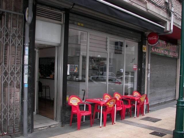 Local comercial en venta en Torrelavega, Centro photo 0