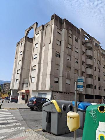 Piso en venta en Ponferrada, Alta photo 0