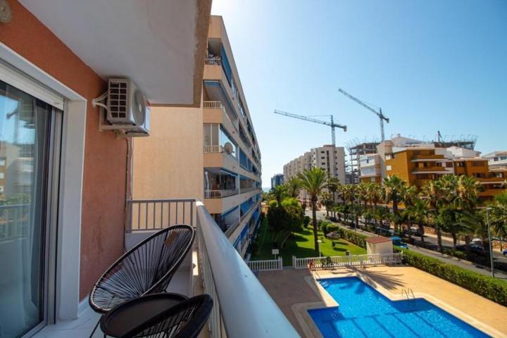 Apartamento en venta en Torrevieja, Punta Prima photo 0