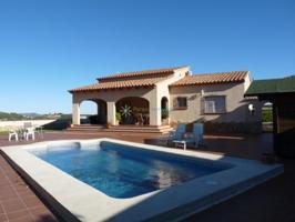 Chalet en venta en Villalonga, A las afueras photo 0