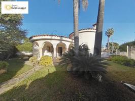 Chalet en venta en Cambrils photo 0