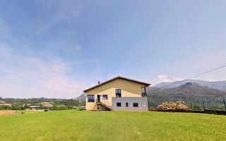 Chalet en venta en Ribadesella, Oriente photo 0